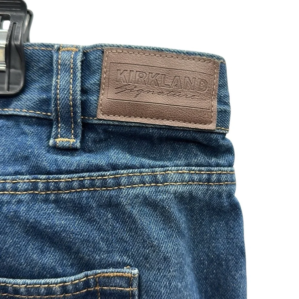 Kirkland Signature Cotton Straight Leg Mens 42 Waist 32 Length Blue Jeans